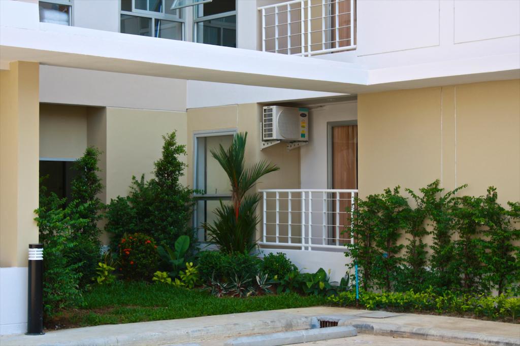 Baanbudsarin Apartment Szingburi Kültér fotó